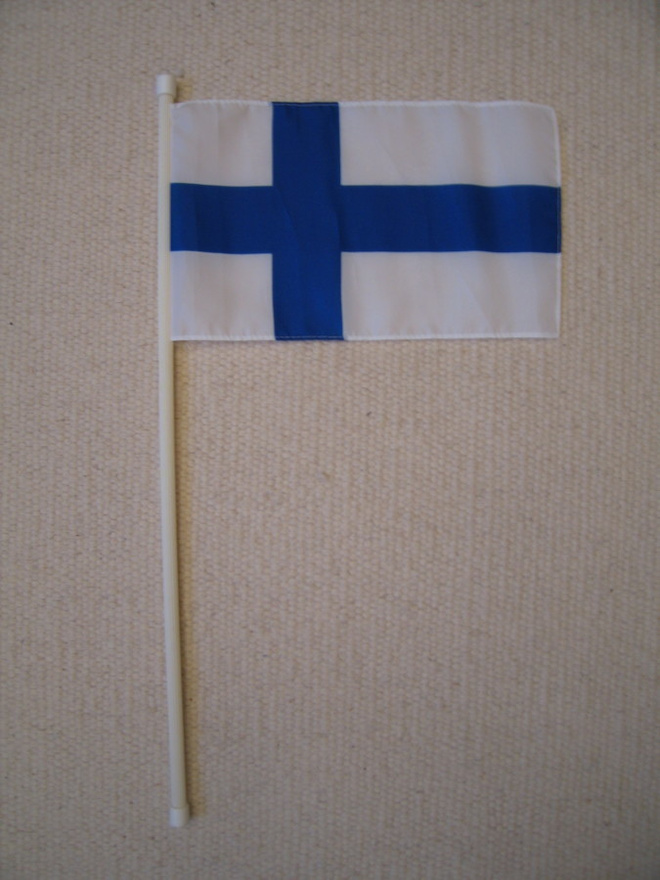 Suomen lippu käsilippu urheilukisoihin tms.
