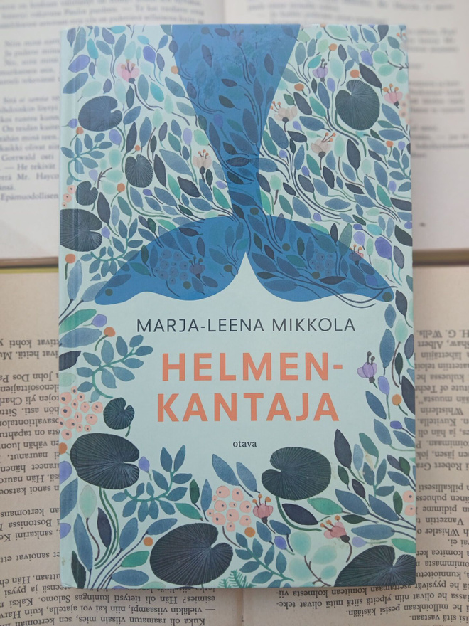 Marja-Leena Mikkola - Helmenkantaja (sid.)