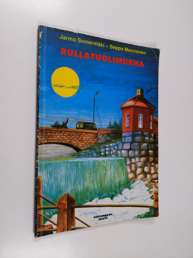 Jarmo Somermäki : Rullatuolimurha : klassinen rikoskomedia