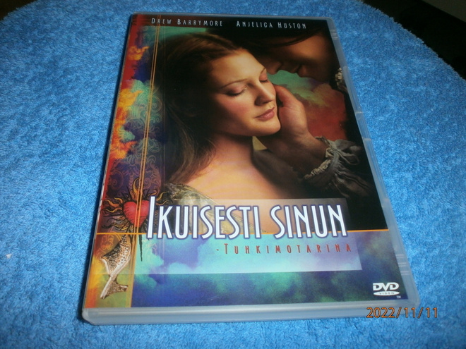 IKUISESTI SINUN - TUHKIMOTARINA   -   DVD