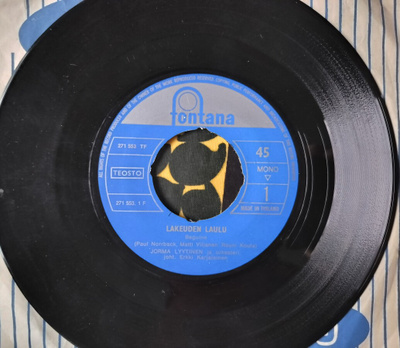 J.LYYTINEN 7” Lakeuden laulu/Sinut tanssiin toinen viedä saa