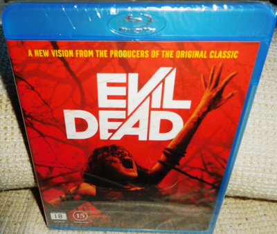 Evil Dead [2013] (muoveissa) Blu-ray