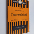 R. L. Stevenson : Treasure Island - pikkukuva 1
