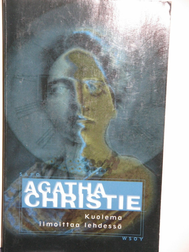 Agatha Christie : Kuolema ilmoittaa lehdessä