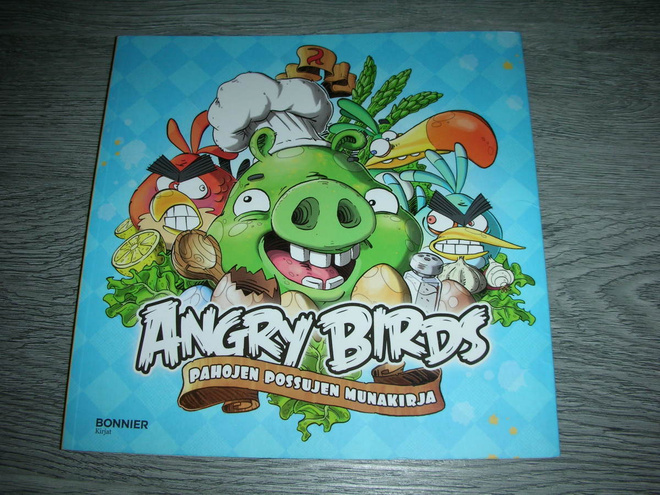 Angry birds pahojen possujen munakirja