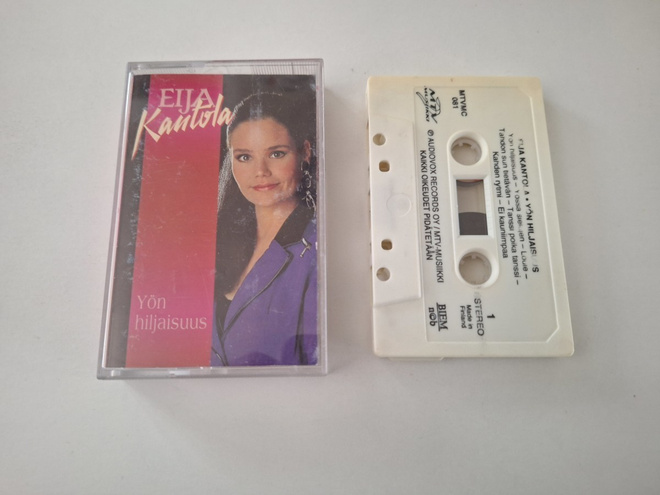 EIJA KANTOLA - YÖN HILJAISUUS c-kasetti