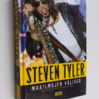 Steven Tyler : Maailmojen välissä : Rock'n'roll -muistelmat - pikkukuva 1