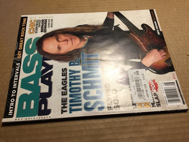 BASS PLAYER MAGAZINE 8/2010 HYVÄ