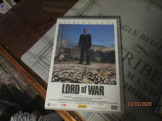 Lord of War (DVD) }