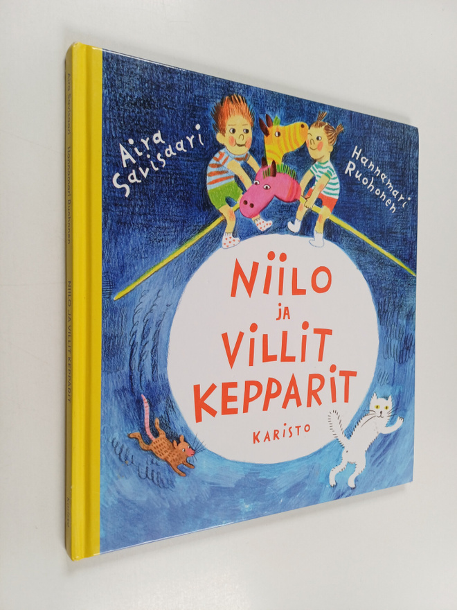 Aira Savisaari : Niilo ja villit kepparit