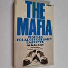 Nicholas Gage : The Mafia Is Not an Equal Opportunity Emp... - pikkukuva 1