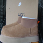 UGG saappaat  42 , uudet - pikkukuva 1
