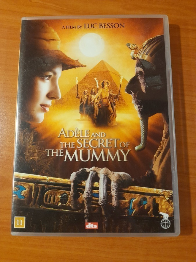 Adele and the secret of the mummy