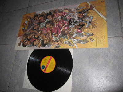 The Dells / The Dramatics – The Dells Vs. The Dramatics