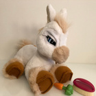 Toffee the Pony valkoinen interaktiivinen lemmikki 36 cm - pikkukuva 1