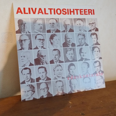 Alivaltiosihteeri – Eduskuntatalo LP