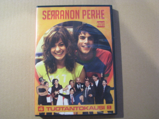 SERRANON PERHE ( 4. tuotantokausi, vol 1 )