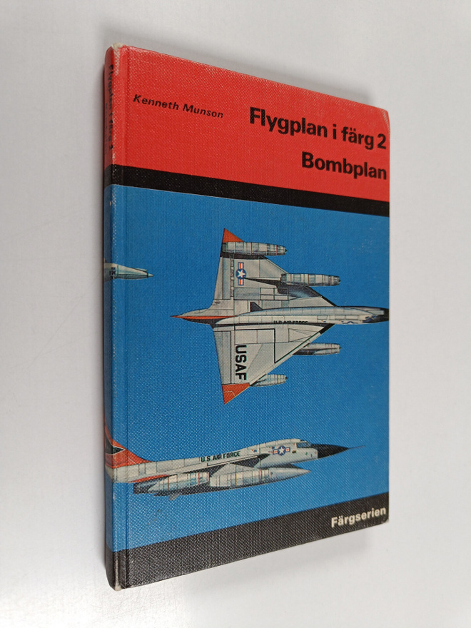 Kenneth Munson : Flygplan i färg 2 : Bombplan