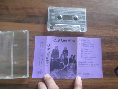 CAFE LOVESHINE ; CALOSH 1 ( omakustanne hkistä tms