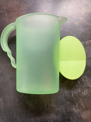 Tupperware pieni kannu 300ml