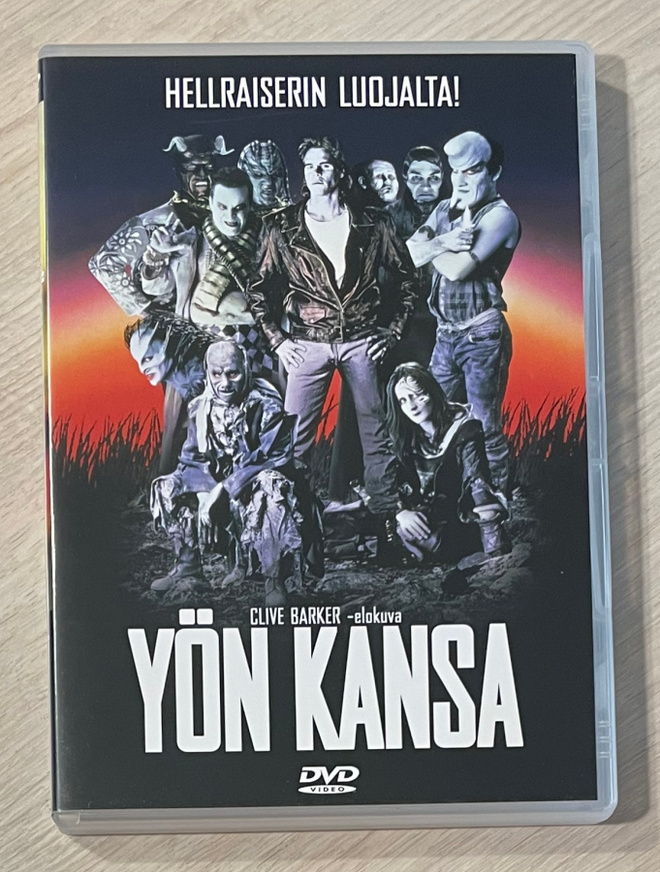 YÖN KANSA (1990) Clive Barkerin Cabal-romaanista