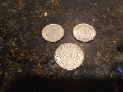 Vuoden 1956 200 mk ja 2 kpl 100 mk