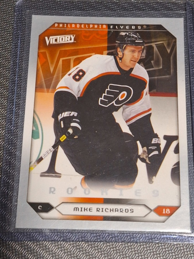 2005-06 Upper Deck Victory Mike Richards Rookie #271