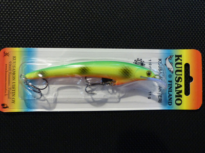 KUUSAMO SANTERI 110mm, 11g Väri: BL/GR/FYe/FR, UV