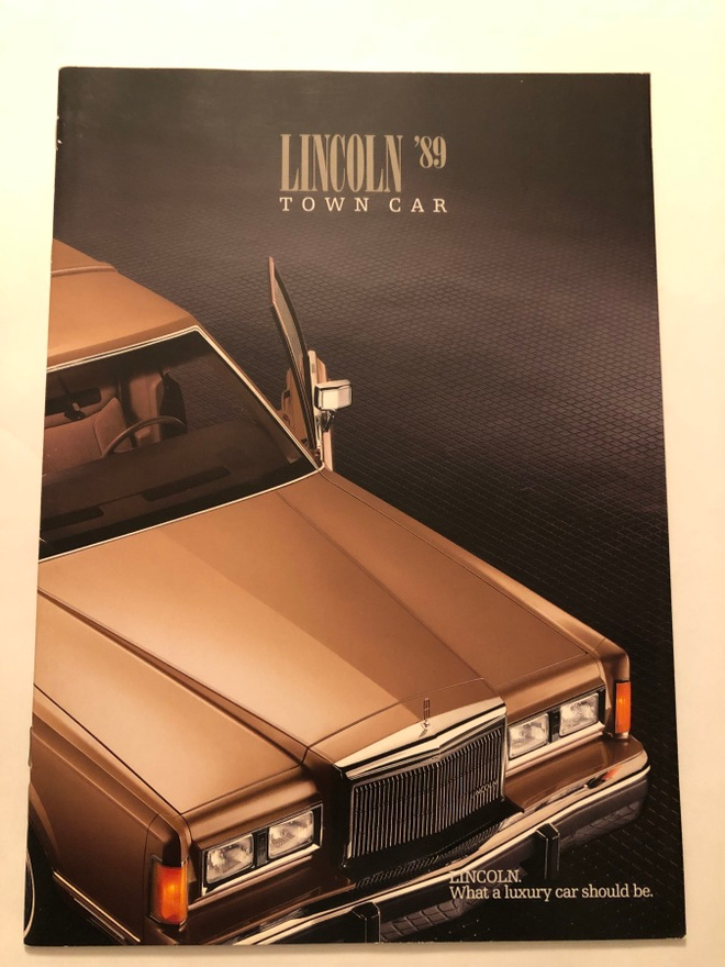 Myyntiesite - Lincoln Town Car - 1989