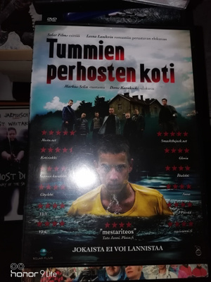 Tummien perhosten koti