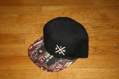 Kanes musta Snapback suoralippainen lippis one size