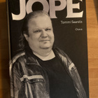 Tommi Saarela - JOPE -kovakantinen kirja - pikkukuva 1
