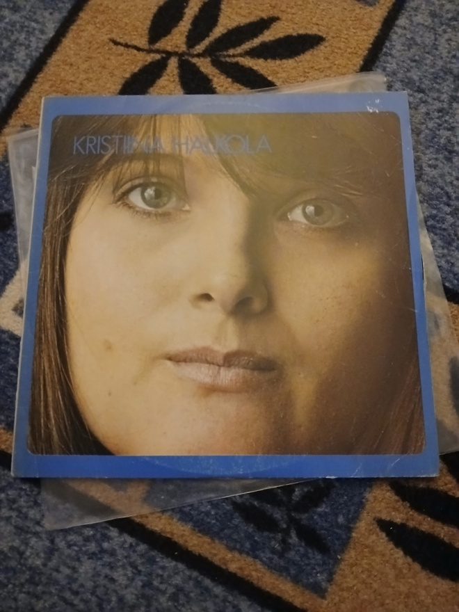 Kristiina Halkola – Täytyy Uskaltaa LP