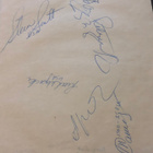 Yleisurheilijoiden nimikirjoituksia paperilla (1988) - pikkukuva 2