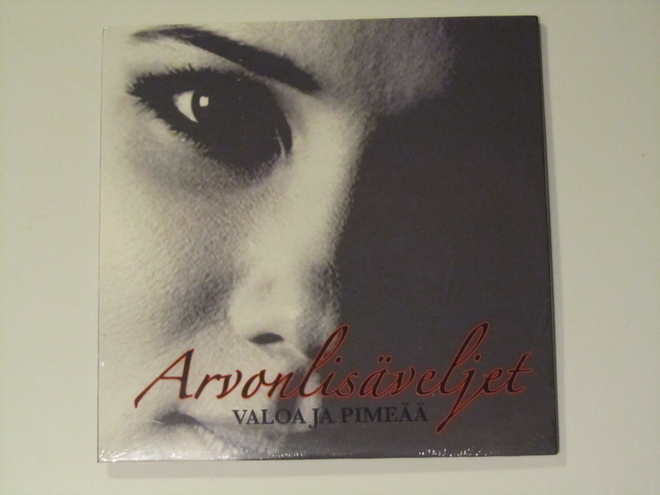 Arvonlisäveljet • Valoa ja pimeää CD-Single UUSI