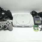 PSone konsoli + 2 ohjainta + muistikortti [2] - pikkukuva 1