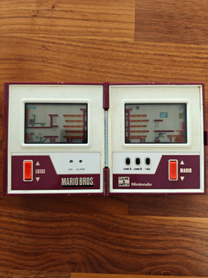 Nintendo Game & Watch Multi Screen Mario Brothers MW-56