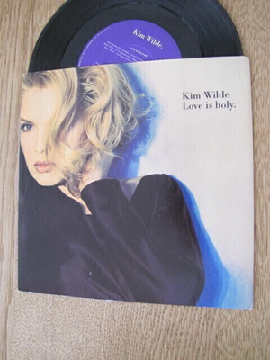 Kim Wilde Love is holy 7 45 UK 1992 paperietiketit