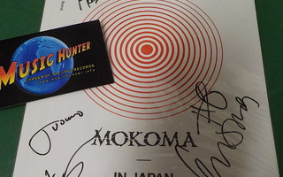 MOKOMA IN JAPAN KIRJA KOKO BÄNDIN NIMMAREILLA