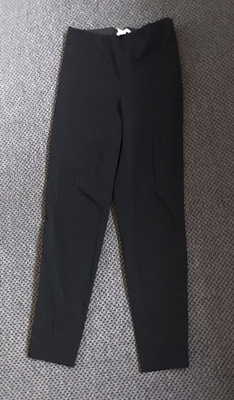 Mustat housut koko 38 H&M