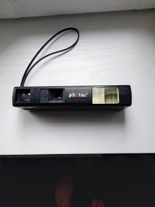 Vanha filmikamera, Photar 110 GF