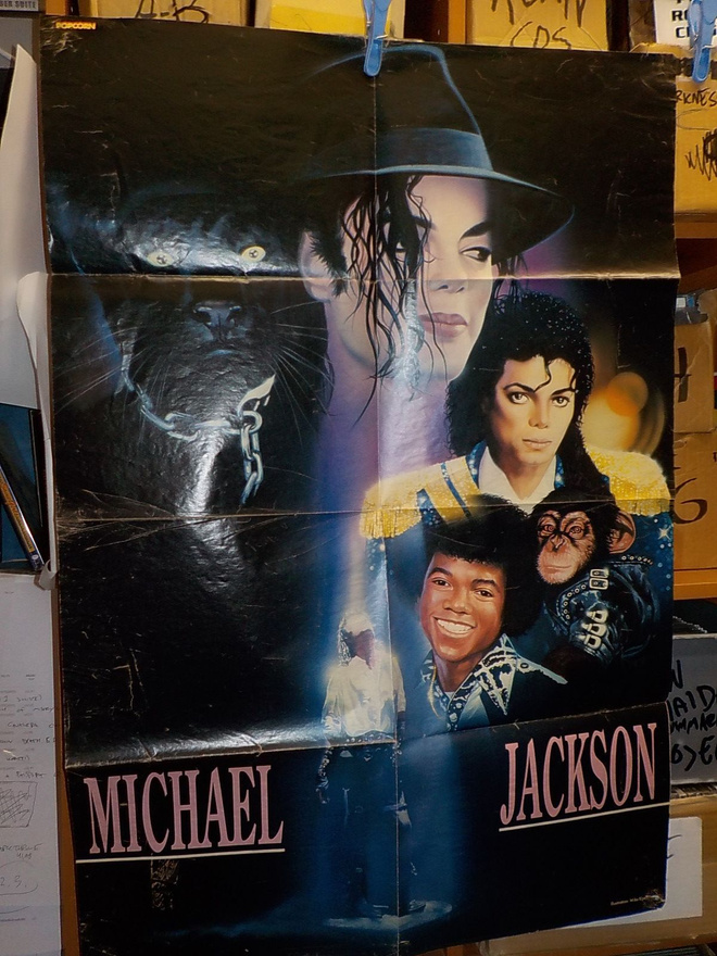 MICHAEL JACKSON FOLD-OUT JULISTE