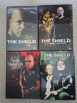 Dvd : The Shield