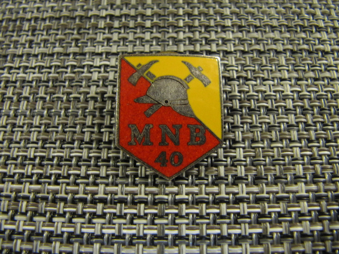 Palokunta pinssi NMB 40.