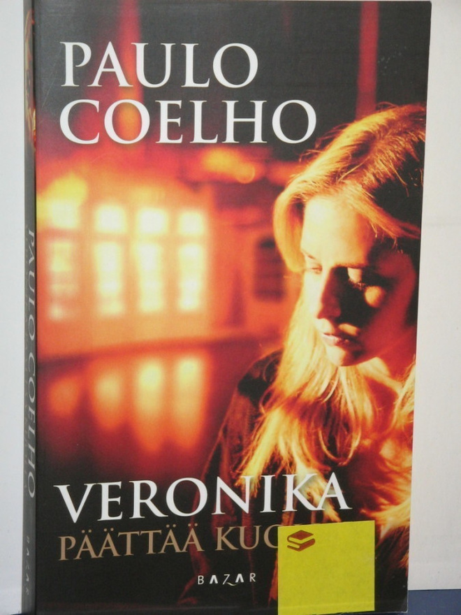 Paulo Coelho : VERONIKA PÄÄTTÄÄ KUOLLA