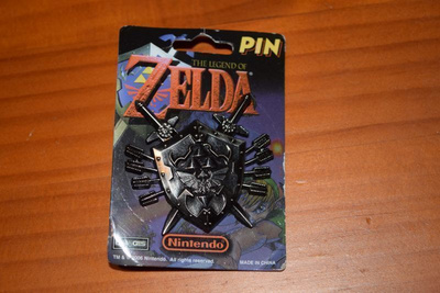 the legend of zelda kilpi pinssi