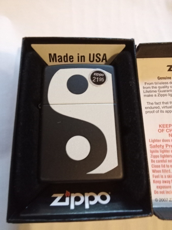 Zippo Yin and Yang  Uusi ja Aito