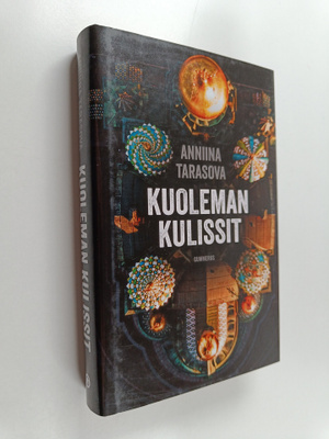 Anniina Tarasova : Kuoleman kulissit