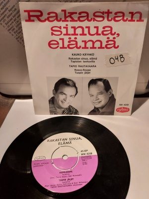 Kauko Käyhkö, Tapio Rautavaara - Rakastan Sinua, Elämä