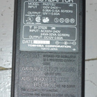 Toshiba PA8713U 10W virtalähde - pikkukuva 2